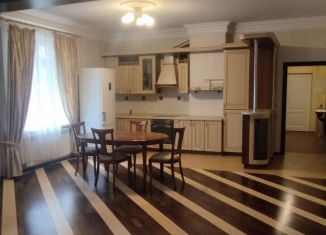 Сдам в аренду двухкомнатную квартиру, 70 м2, Санкт-Петербург, Замшина улица, 31к4, метро Академическая
