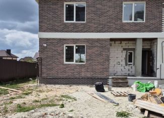 Продаю таунхаус, 180 м2, Курская область