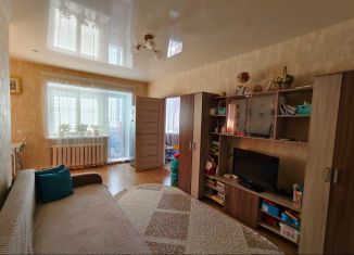 Продаю двухкомнатную квартиру, 43.3 м2, Сыктывкар, улица Ленина, 82