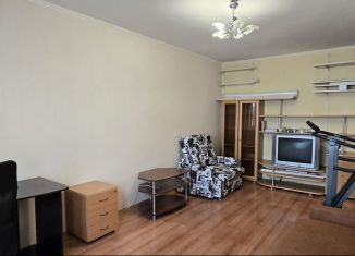Продам 1-комнатную квартиру, 30.3 м2, Санкт-Петербург, Аэродромная улица, 3, метро Удельная
