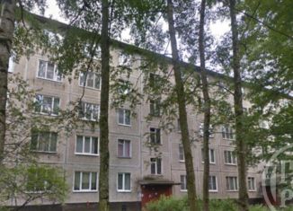Продается 2-ком. квартира, 46 м2, Санкт-Петербург, проспект Большевиков, 61к2, Невский район
