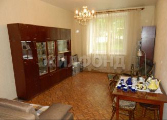 Продается 2-комнатная квартира, 57 м2, Новосибирск, улица Сибиряков-Гвардейцев, 38