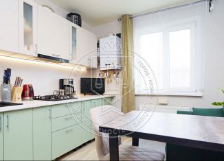 Продается 1-ком. квартира, 34.6 м2, деревня Куюки, 9-й квартал, 10