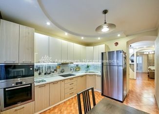 Продажа 3-ком. квартиры, 95 м2, Томск, проспект Фрунзе, 26