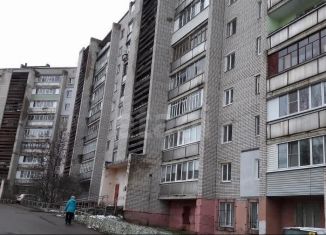 Продается 3-ком. квартира, 81 м2, Тутаев, проспект 50-летия Победы, 11