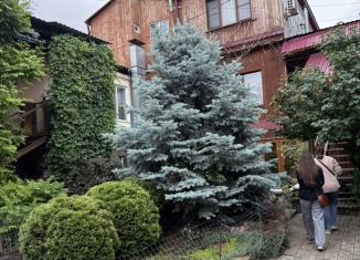 Продажа однокомнатной квартиры, 28.7 м2, Астрахань, Ахматовская улица, 10