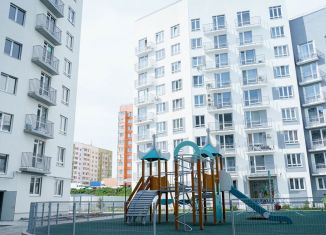 Двухкомнатная квартира на продажу, 65.5 м2, Ульяновск, улица Защитников Отечества, 25, Ленинский район