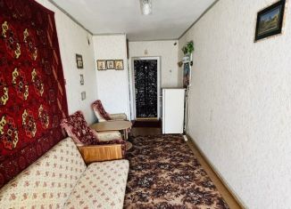 Продам комнату, 12.2 м2, Челябинск, Тракторозаводский район, улица Культуры, 100