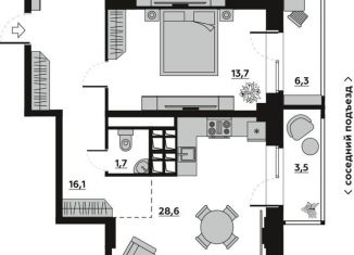 Продаю двухкомнатную квартиру, 82 м2, Волгоград, Дзержинский район, Ангарская улица, 9А