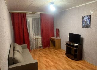 Сдается 1-комнатная квартира, 30 м2, Волгоградская область, 2-я Краснознаменская улица, 26