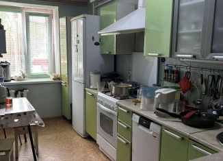 Продажа 4-комнатной квартиры, 77.7 м2, Новотроицк, Советская улица, 112А