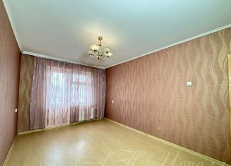Продается 1-комнатная квартира, 32.8 м2, Курская область, улица Батова, 6
