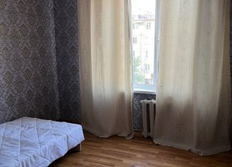 Сдача в аренду комнаты, 60 м2, Дагестан, улица Гагарина, 68