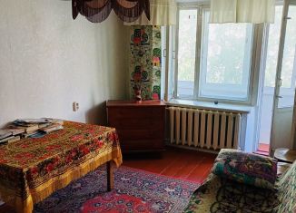 Продаю однокомнатную квартиру, 30 м2, Новгородская область, улица Тахирова, 16