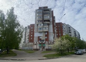 Сдаю в аренду трехкомнатную квартиру, 65 м2, Нижегородская область, улица Александра Люкина, 9