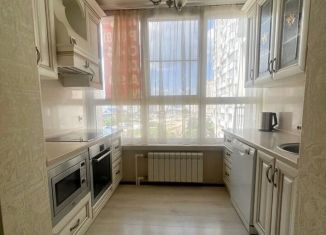 Продам 3-ком. квартиру, 80 м2, Краснодарский край, проспект Дзержинского, 232