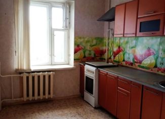 Продаю 3-ком. квартиру, 66 м2, Вологда, улица Гагарина