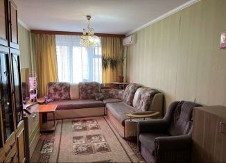 Продается 3-комнатная квартира, 64 м2, Тюмень, Новосибирская улица, 119