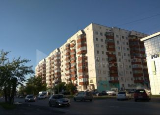 Трехкомнатная квартира на продажу, 72 м2, Тюменская область, улица Николая Чаплина, 113