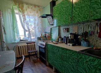 Продаю трехкомнатную квартиру, 62.2 м2, Новоалтайск, улица Ударника, 3