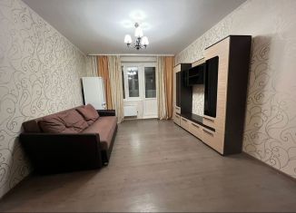 Сдается 1-комнатная квартира, 43 м2, Тюменская область, Кремлёвская улица, 110к2