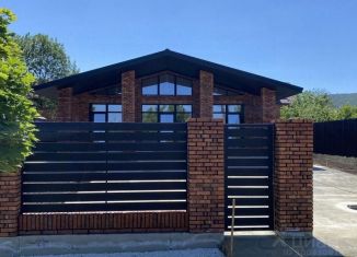 Продаю дом, 100 м2, поселок городского типа Мостовской, Красноармейская улица