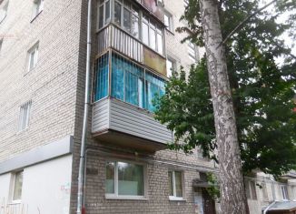 Продается 2-комнатная квартира, 42 м2, Екатеринбург, улица Фурманова, 110, метро Геологическая