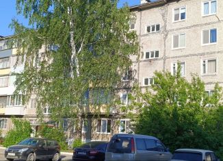 Сдается двухкомнатная квартира, 41 м2, Пермь, улица Богдана Хмельницкого, 54