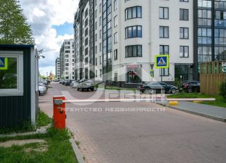 Продается двухкомнатная квартира, 65.2 м2, Калининградская область, Интернациональная улица, 16