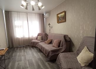 Сдается 1-комнатная квартира, 37 м2, Тюменская область, улица Николая Фёдорова, 17