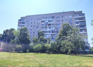 Сдается в аренду 2-ком. квартира, 54 м2, Краснодарский край, улица Селезнёва, 246