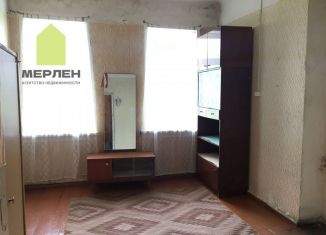 Продажа 3-комнатной квартиры, 49.7 м2, Калужская область, проспект Революции, 46