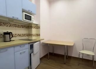 1-комнатная квартира в аренду, 32 м2, Москва, улица Бутлерова, 7Б, метро Беляево