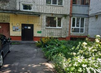 Продам двухкомнатную квартиру, 48 м2, Брянск, Советская улица, 50Б