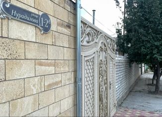 Сдаю дом, 80 м2, Дагестан, улица Нурадилова