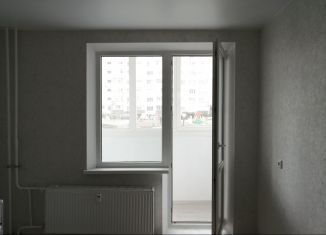 Продам 2-комнатную квартиру, 64.3 м2, Ростовская область, улица Дмитрия Петрова