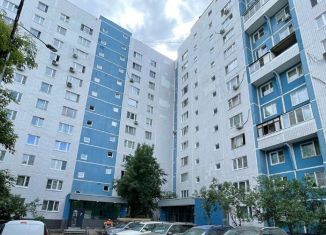 Продаю трехкомнатную квартиру, 61.3 м2, Москва, Строгинский бульвар, 17к1, район Строгино