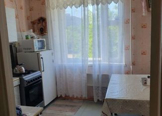 Продается двухкомнатная квартира, 52.9 м2, Омск, улица Рокоссовского, 28