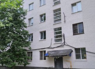 Сдаю в аренду трехкомнатную квартиру, 57 м2, Ижевск, улица Ворошилова, 61