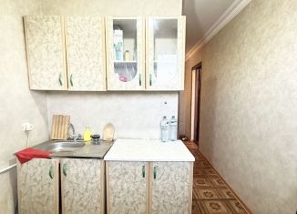 Сдаю 2-комнатную квартиру, 49 м2, Грозный, улица Субры Кишиевой, 51, 2-й микрорайон