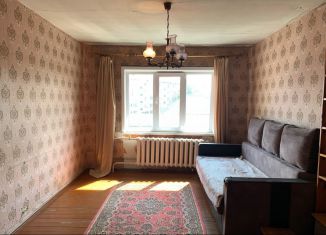 Продается 2-комнатная квартира, 45.8 м2, Ялуторовск, Тюменская улица, 192