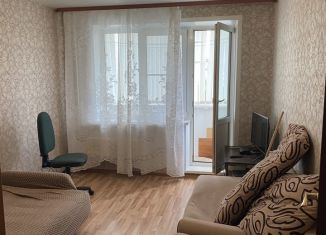 Аренда 1-ком. квартиры, 30 м2, Ростов, 2-й микрорайон, 53