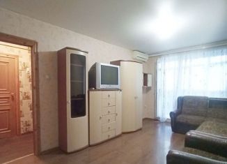 Продается 1-комнатная квартира, 34 м2, Оренбургская область, улица Родимцева, 11