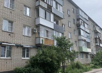 Продам 3-комнатную квартиру, 57.2 м2, Новгородская область, улица Ломоносова, 34