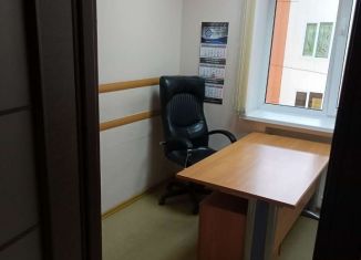 Сдам офис, 8 м2, Кемеровская область, улица Орджоникидзе, 28А