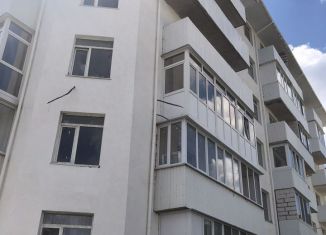 Продам 2-комнатную квартиру, 75 м2, Феодосия, улица Габрусева, 13Б