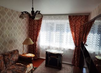 Продается 2-комнатная квартира, 37 м2, поселок городского типа Монастырщина, квартал Сельхозтехника, 21