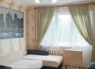 Продаю 4-комнатную квартиру, 60 м2, Кропоткин, переулок Белинского, 35