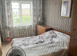 Продажа 3-комнатной квартиры, 62 м2, Свирск, улица Тимирязева, 1