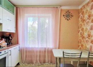 Продам четырехкомнатную квартиру, 81 м2, Славянск-на-Кубани, Пионерская улица, 28